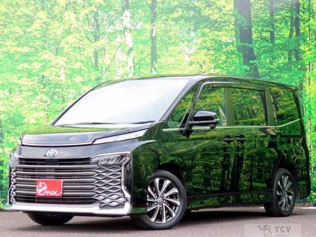 2024 Toyota Voxy