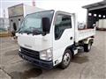 2017 Isuzu Elf Truck