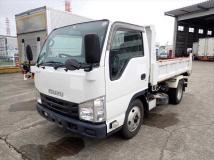 2017 Isuzu Elf Truck