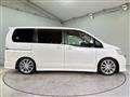 2007 Nissan Serena