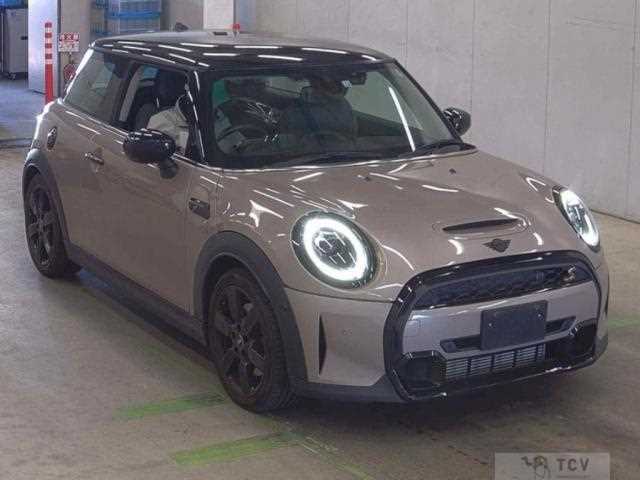 2022 BMW MINI