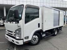 2020 Isuzu Elf Truck