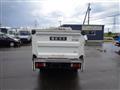 2013 Isuzu Elf Truck