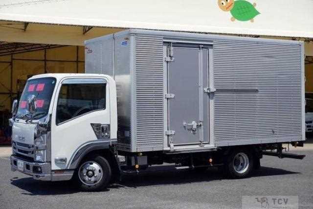 2018 Isuzu Elf Truck