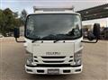 2015 Isuzu Elf Truck