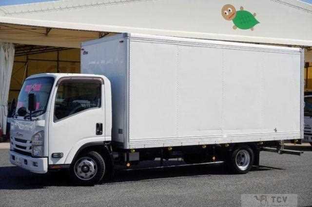 2017 Isuzu Elf Truck