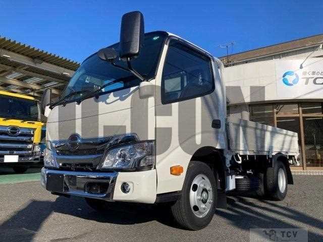 2025 Hino Dutro