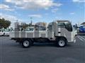 2003 Isuzu Elf Truck
