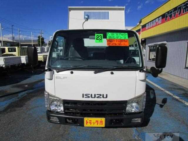 2011 Isuzu Elf Truck