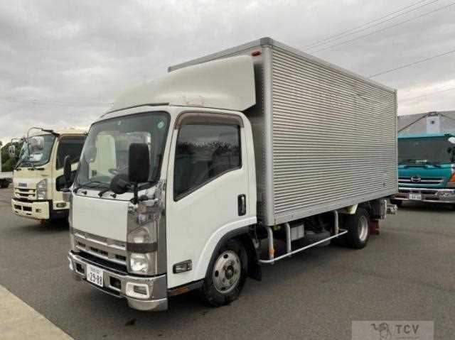 2014 Isuzu Elf Truck