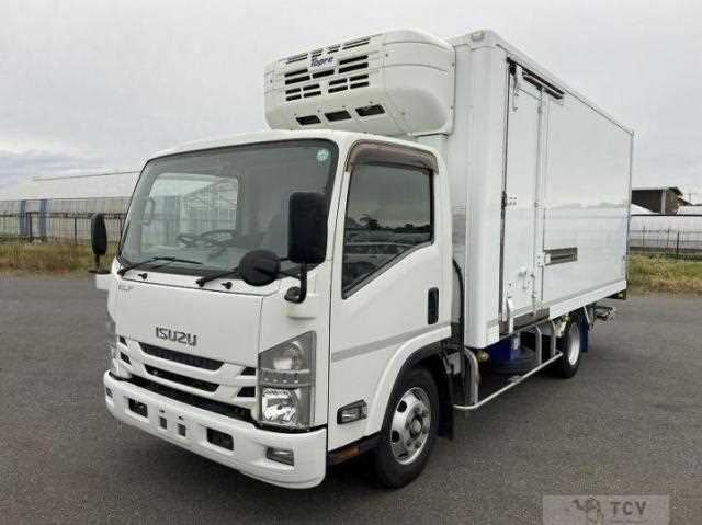 2017 Isuzu Elf Truck