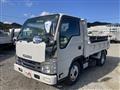 2013 Isuzu Elf Truck