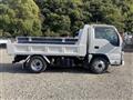 2013 Isuzu Elf Truck