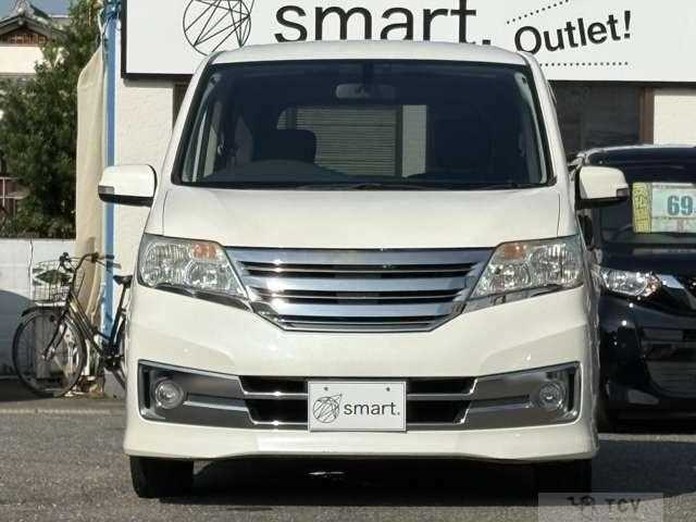 2011 Nissan Serena