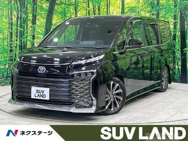 2023 Toyota Voxy