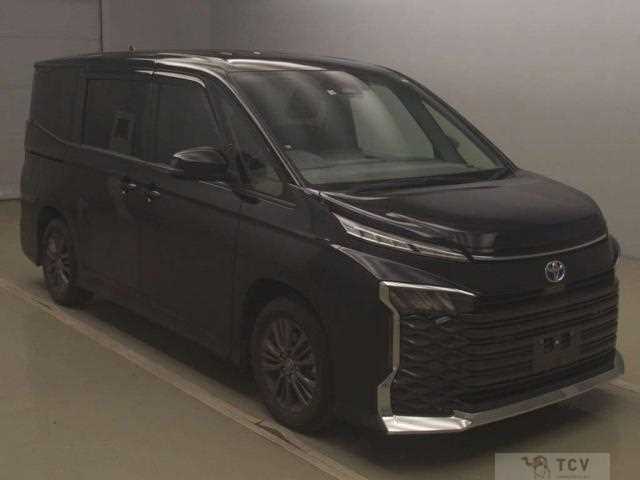 2022 Toyota Voxy