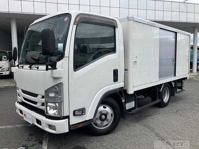 2020 Isuzu Elf Truck
