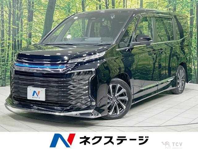 2022 Toyota Voxy