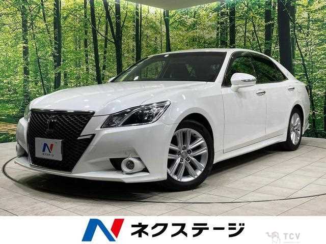 2014 Toyota Crown