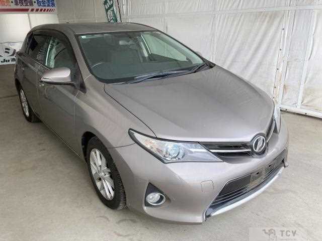2012 Toyota Auris