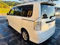 2008 Toyota Noah