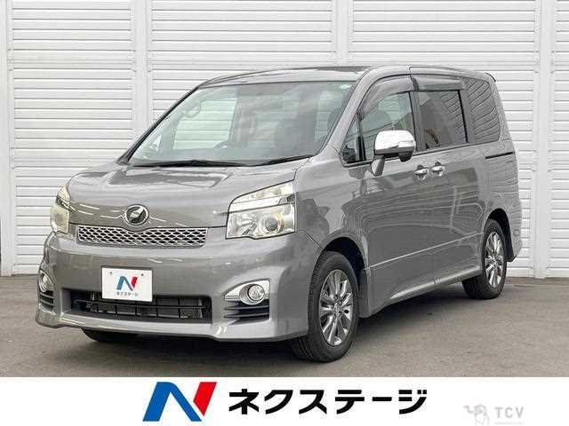 2013 Toyota Voxy