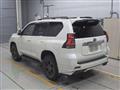2022 Toyota Land Cruiser Prado