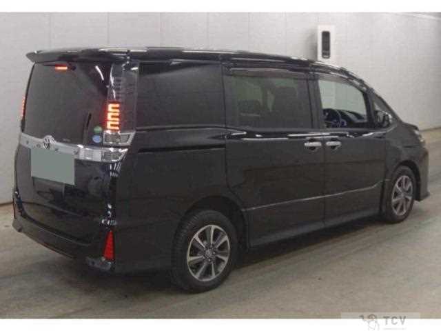 2019 Toyota Voxy