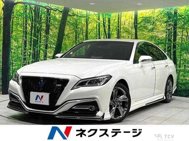 2018 Toyota Crown Hybrid