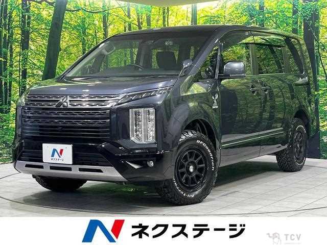 2022 Mitsubishi Delica D5