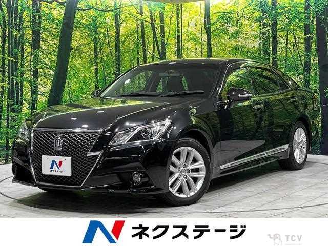 2014 Toyota Crown