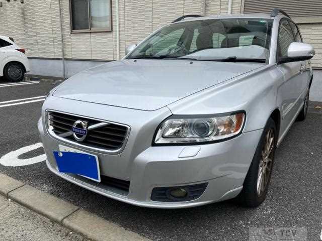 2010 Volvo V50