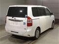 2013 Toyota Noah