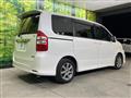 2010 Toyota Noah