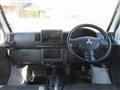 2013 Mitsubishi Minicab Van
