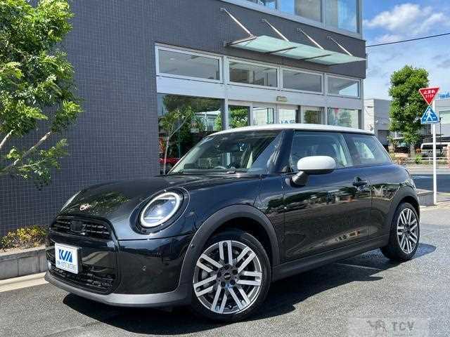 2024 BMW MINI