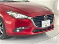2016 Mazda Axela
