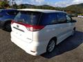 2010 Toyota Estima