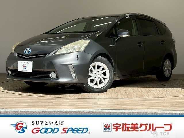 2013 Toyota PRIUS α