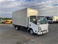 2013 Isuzu Elf Truck