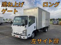 2013 Isuzu Elf Truck