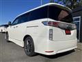 2013 Nissan Elgrand