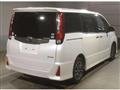2016 Toyota Noah