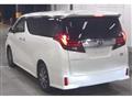 2015 Toyota Alphard Hybrid