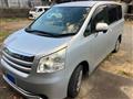 2008 Toyota Noah