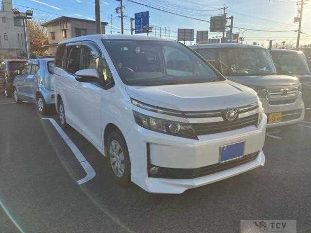 2014 Toyota Voxy