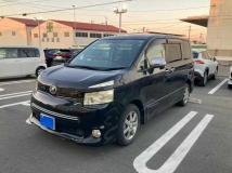 2009 Toyota Voxy