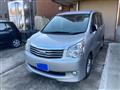 2013 Toyota Noah