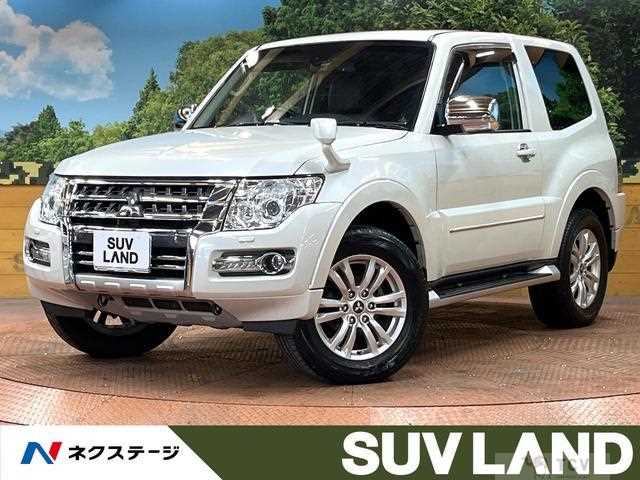 2015 Mitsubishi Pajero