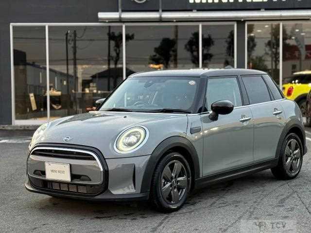 2021 BMW MINI